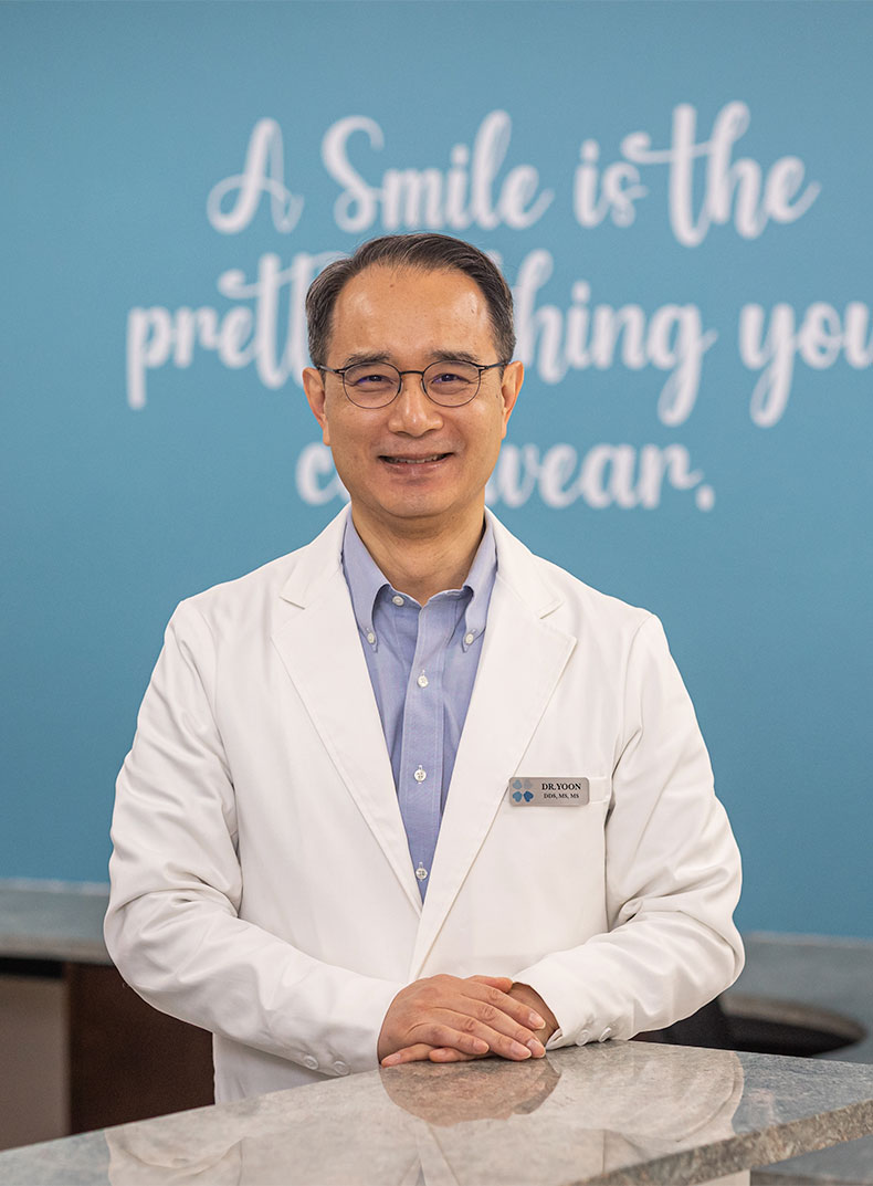 Dr. Sung Wook Yoon, prosthodontist accepting referrals in Des Moines and Lynnwood, WA